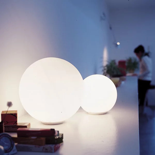 dioscuri table lamp by michele de lucchi for artemide