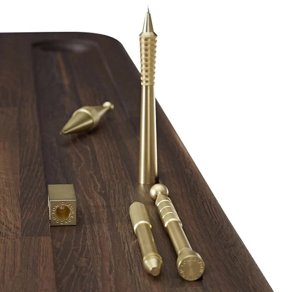 slab desk by tom dixon